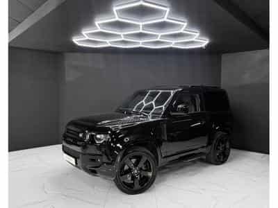 Land-Rover Defender 90 AWD V8 WARRANTY 2029 (2025) - Photo 1