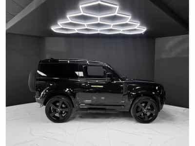 Land-Rover Defender 90 AWD V8 WARRANTY 2029 (2025) - Photo 6