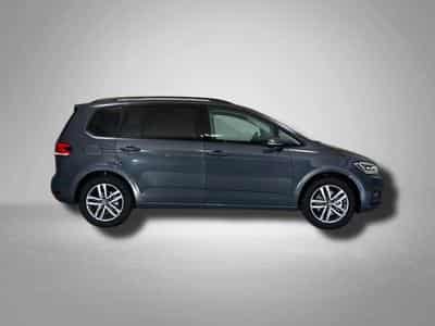 VW Touran Life Plus 1.5 TSI 7-Gang-DSG (2026) - Photo 6