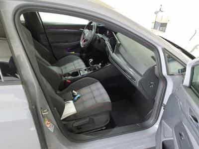 VW Golf GTI 2.0 TSI BVM6 245 CV *BOITE MECA* JANTES 19* CARPLAY* (2023) - Photo 5