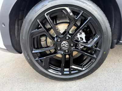VW T-Roc R-Line 2026 ACC+CAMERA+EHK+SHZ+18”LM+LED PLUS (2026) - Photo 10