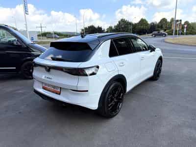 VW T-Roc R-Line 2026 ACC+CAMERA+EHK+SHZ+18”LM+LED PLUS (2026) - Photo 5