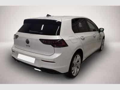 VW Golf (2025) - Photo 2
