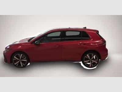 VW Golf (2025) - Photo 1