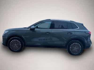 VW Tiguan (2025) - Photo 2