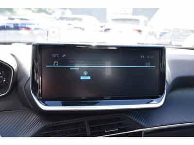 Peugeot 2008 1.2 Hybrid 145 e-DCS6 Style REGUL LANE PDC 1° MAIN (2025) - Photo 10