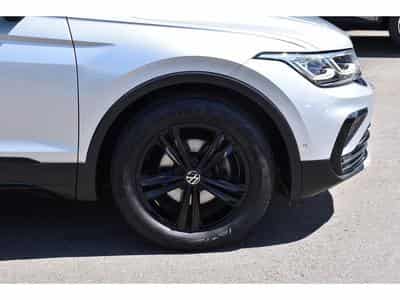 VW Tiguan 1.5 TSI Life DSG ACC TRAVEL SIDE HUD HARMAN ATT RMQ 1° MAIN (2022) - Photo 5
