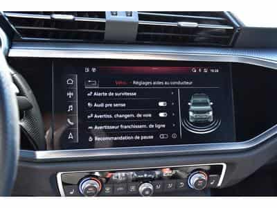 Audi Q3 Sportback 45 TFSI Quattro S-Line S-Tronic LANE SIDE KEYLESS (2019) - Photo 14
