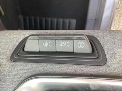Renault Clio 1.0 TCe 90 Evolution (2025) - Photo 12