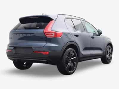 Volvo XC40 2.0 B4 MHD 197 Black Edition (2026) - Photo 6