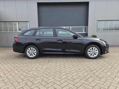 Skoda Octavia Selection (2026) - Photo 4