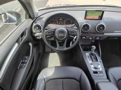 Audi A3 30 TDI AMBITION GPS CARPLAY CLIM AUTO APS AV/AR (2019) - Photo 12