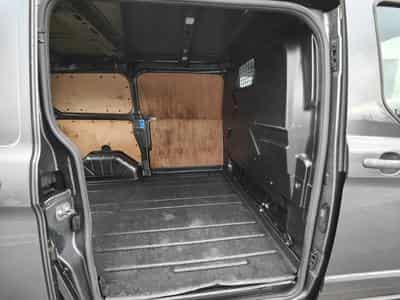 Ford Transit 2.0 TDCI BOITE AUTO 3PLACES CAMERA CARPLAY CRUISE ATTELAGE (2023) - Photo 7