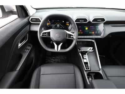 MG ZS 1.5 PHEV 197 Auto  Luxury (2026) - Photo 7