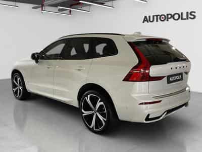Volvo XC60 2.0 B4 D 4x4 Ultimate Dark Aut. (2023) - Photo 15