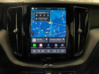 Volvo XC60 2.0 B4 D 4x4 Ultimate Dark Aut. (2023) - Photo 3