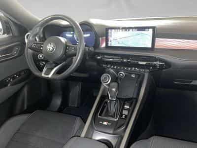 Alfa-Romeo Tonale 1.3T PHEV (2023) - Photo 7