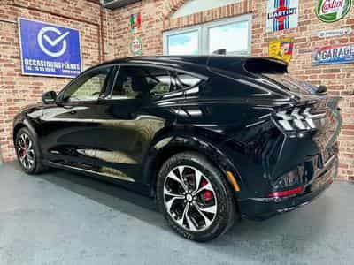 Ford Mustang Mach-E (2024) - Photo 2