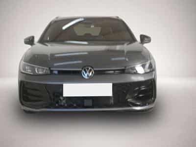 VW Passat (2025) - Photo 2