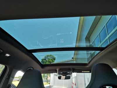 VW Tiguan 2.0 TSI 195 kW 4Motion R-Line 195 (2026) - Photo 11