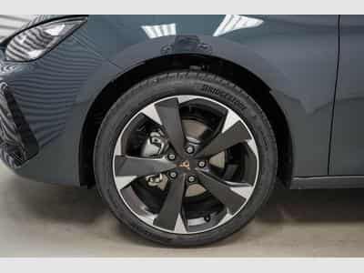Cupra Leon ST 1,5 eTSI (2026) - Photo 5
