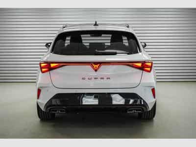 Cupra Leon ST 1,5 eTSI (2026) - Photo 4