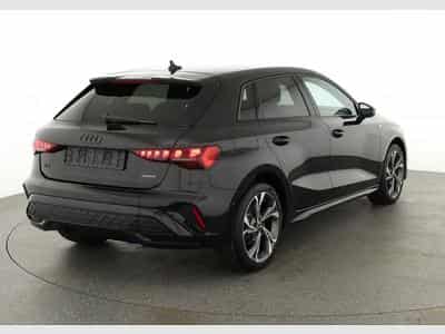 Audi A3 Sportback TFSI quattro 150 kW S line (2026) - Photo 2