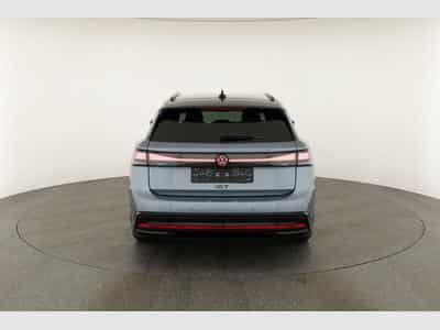 VW ID.7 Kombi Pro 210 kW (2026) - Photo 15