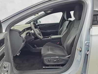 VW ID.7 Kombi Pro 210 kW (2026) - Photo 9