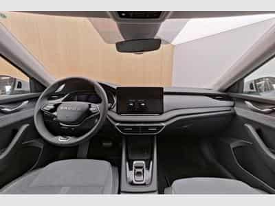 Skoda Octavia Selection (2025) - Photo 2