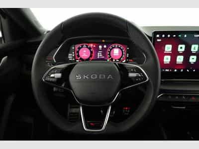 Skoda Octavia 2.0 TSI 195 kW RS (2026) - Photo 5