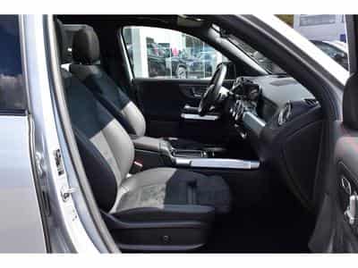 Mercedes GLB 220 4Matic AMG Line 8G-DCT  7 PL. MEMO PANO NIGHT ACC CAM360 1°M (2025) - Photo 7