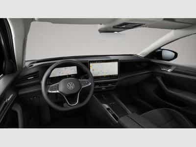 VW Passat (2025) - Photo 3