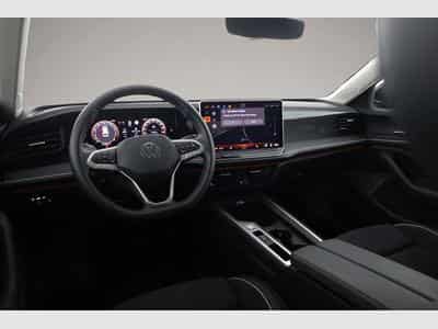 VW Passat (2025) - Photo 6