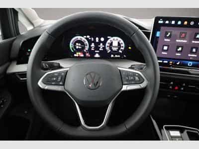 VW Golf (2026) - Photo 6