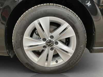 VW Golf Life+DSG+Navi+LED (2025) - Photo 8