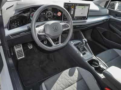 VW Golf (2025) - Photo 7