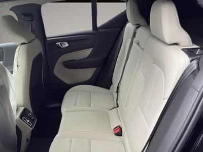 Volvo XC40 (2026) - Photo 4