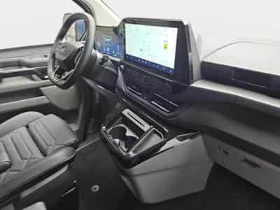 Ford Tourneo 2.0 TDCI ECOBLUE 170 L1 Titanium X (2026) - Photo 14