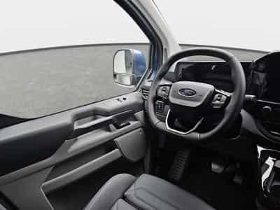 Ford Tourneo 2.0 TDCI ECOBLUE 170 L1 Titanium X (2026) - Photo 8