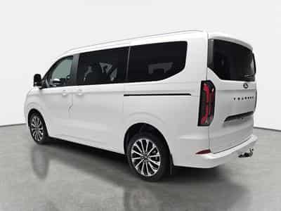 Ford Tourneo 2.0 TDCI ECOBLUE 170 L1 Titanium X (2026) - Photo 4