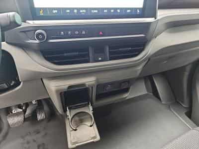 VW T6.1 2.0 TDI DSG 170 L2H1 (2026) - Photo 12