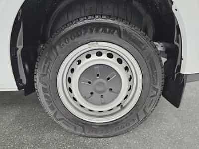 VW T6.1 2.0 TDI DSG 170 L2H1 (2026) - Photo 6