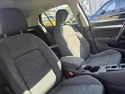 VW Golf Golf 8 1.5 eTSI 150 DSG LIFE LED NAVI (2021) - Photo 4