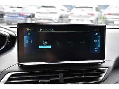 Peugeot 3008 1.6 Hybrid PHEV 180 Allure e-EAT8 LANE CAM 1° MAIN (2025) - Photo 11