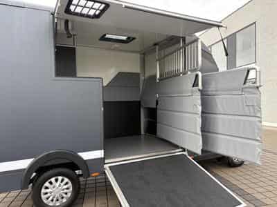 Maxus Deliver 9 3.5T MAXUS DELIVER 9 - MSG STALLION LIGHT (2026) - Photo 10