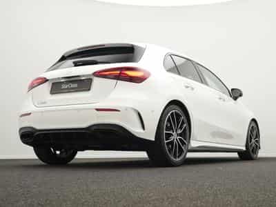 Mercedes A 200 AMG-Line Multi+Kamera+Night+19" (2025) - Photo 9