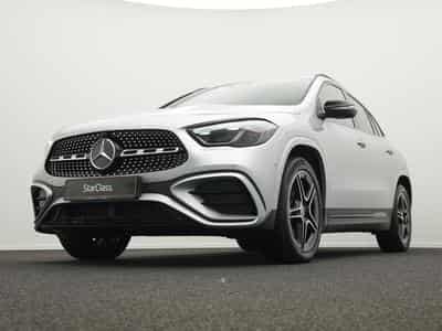 Mercedes GLA 200 d AMG-Line Multi+Kamera+Night+19" (2025) - Photo 8