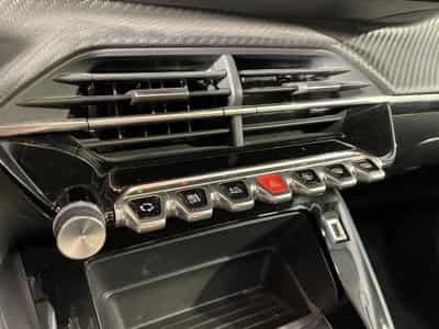 Peugeot 208 1.2 ESSENCE 75 CV STYLE CARPLAY 5P (2023) - Photo 5