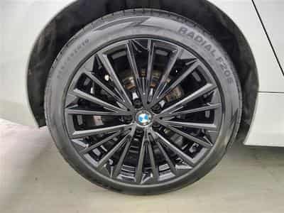 BMW 218 iA Pack M NAVI / FULL LED / CUIR PARTIEL / CAMERA / JA 17 (2023) - Photo 6